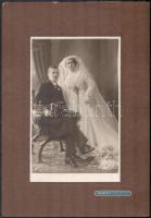 cca 1910 Budapest, Haberfeld fényképész műtermében készült, keményhátú vintage esküvői fotó, 31,6x22 cm