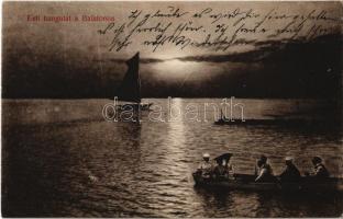 Balaton, esti hangulat a Balatonon, evezős csónak