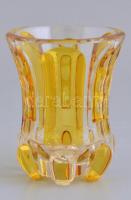 Régi fújt sárga pohár, apró csorbákkal, m: 11 cm