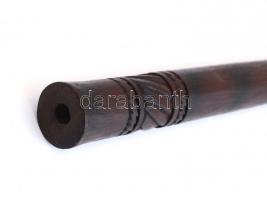 Fa nyílköpő fegyver. Fúvócső Faragott fa. Aligátor díszítéssel 64 cm