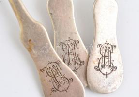 XIX. sz. vége. ezüst (Ag) evőeszközök. Jelzett, mesterjegyese, vegyes állapotban össz nettó 345 g