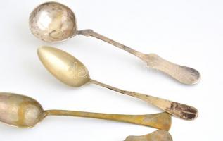 XIX. sz. vége. ezüst (Ag) evőeszközök. Jelzett, mesterjegyese, vegyes állapotban össz nettó 345 g