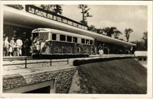 1954 Budapest II. Hűvösvölgy, Úttörővasút, feldíszített vonat. Képzőművészeti Alap Kiadóvállalat + ÚTTÖRŐ POSTAKEZELŐHELY BUDAPEST SÁGVÁRI LIGET