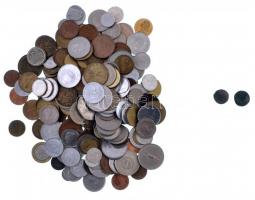 Egy zacskónyi vegyes érme tétel ~600g súlyban, közte 1927. 1P Ag, Orosz Birodalom 1905. 5k Ag T:vegyes
