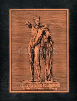 Hermész Dionüszosszal, réz falkép fa hordozón, Praxitelész (Kr. e. 370-325). görög szobrász műve után, hátoldalán görög, angol, német és francia nyelven feliratozott, 27x19 cm
