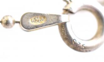 Ezüst(Ag) golyós nyaklánc, markazitos medállal, jelzett, h: 38 cm, bruttó: 4,94 g