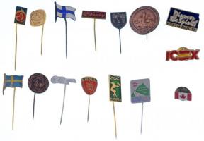 8db klf modern jelvény, közte, "Észak-Dakota", "ICEX" T:1-2 8pcs of diff modern badges, with "North Dakota", "ICEX" C:UNC-XF