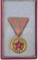 1954. Szocialista Munkáért Érdemérem zománcozott fém kitüntetés mellszalagon, dísztokban T:2 NMK 603.