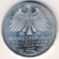 NSZK 1979. 5M Ag "Archäologisches Institut" T:2