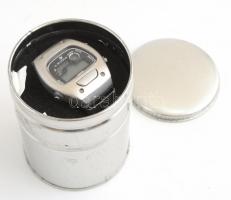 4YOU digitális karóra, nem működik, eredeti tokban, tokon kis horpadás, angol és német nyelvű haszná...