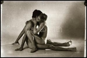 Pornójelenetek, 36 kockás negatív tekercs