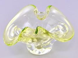 Zöld üveg asztalközép, jelzés nélkül, karcolásokkal, m: 9,5 cm, 17x12,5 cm