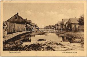 1916 Baranavichy, Baranowitschi, Baranovichi, Baranawitschy, Baranowicze; Prinz Heinrich-Straße / street view after rain, shop (EK)