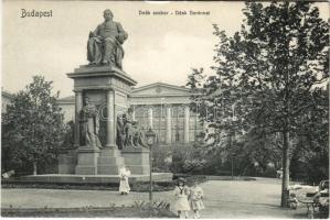 Budapest V. Deák Ferenc szobor