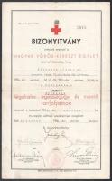 1938 Magyar Vörös-kereszt Egylet légoltalmi és egészségügyi és mentő tanfolyamának bizonyítványa Bujdossy József drogista részére, aláírásokkal, pecséttel, fejléces papíron.