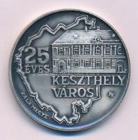 Képíró Zoltán (1944-1981) 1979. MÉE 25 éves Keszthely város ezüstpatinázott Br emlékérem (43mm) T:1-  Adamo KE17