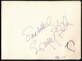 Jegyzetfüzetben 41 db aláírás, közte: Pécsi Ildikó, Csala Zsuzsa, Tordy Géza, Ernyey Béla, Dajka Mar...