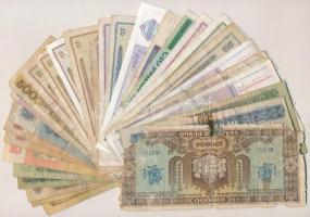 30db vegyes, főleg bankjegyből álló tétel T:vegyes
30pcs mixed, mostly foreign banknote lot C:mixed