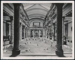 cca 1930-1940 Budapest, Gellért-fürdő, beltér, fotó, 11×9 cm