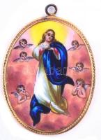 Szűz Mária Mariazell porcelán medál arany(Au) 14K kerettel, jelzés nélkül, 4×3 cm, bruttó: 10,97 g