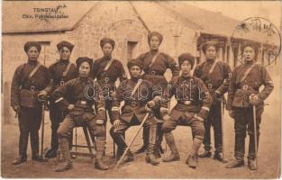 Qingdao, Tsingtau, Kiautschou Bay concession; Chin. Polizeisoldaten / group of Chinese military policemen. Verlag Max Grill (EK)
