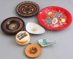 Vegyes kerámia és porcelán tétel, falitányér, kistál, bonbonier, köztük Gránit, Victoria, különböző méretben
