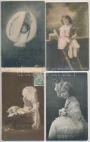 65 db RÉGI motívum képeslap: gyerekek / 65 pre-1945 motive postcards: children