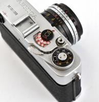 Yashica M távmérős fényképezőgép, Yashinon 45mm f/1.9 objektívvel, szép, működőképes állapotban, a l...