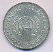 1979. 200Ft Ag "Nemzetközi gyermekév" T:1- patina Adamo EM57