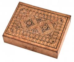 Régi fém doboz, kopásnyomokkal, rozsdafoltokkal, 12,5×10×3 cm