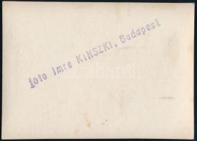 cca 1933 Kinszki Imre (1901-1945) budapesti fotóművész hagyatékából, pecséttel jelzett vintage fotó ...