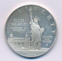 Amerikai Egyesült Államok 1986S 1$ Ag Szabadásg szobor - Ellis Island T:1 (eredetileg PP) USA 1986S 1 Dollar Ag Liberty Statue - Ellis Island C:UNC (originally PP) Krause KM#214