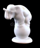 Herendi porcelán elefánt, fehér mázas, jelzett, hibátlan, m: 7 cm