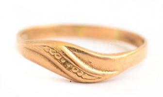 Arany (Au) gyűrű 14 K Jelzett 1,86 g, m: 62