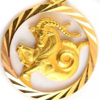 18 K arany (Au), nyaklánc, 18K kos medállal jelzettek, 8 g, 58 cm