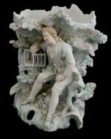 Figurális porcelán váza, kézzel festett, jelzett, több sérüléssel, m: 16 cm