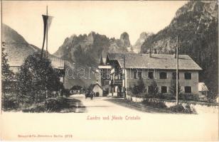 Landro (Südtirol), und Monte Cristallo / street view, hotel, mountain (EK)