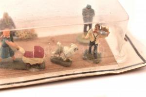 Vasútmodellezéshez készült egyedi kézzel öntött és festett ólomfigurák, eredeti csomagolásban