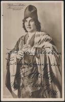 1916 William Miller operaénekes sajátkezű dedikációja egy őt ábrázoló fotólapon, 13x8 cm/ Autograph signature of William Miller opera singer