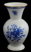 Herendi kék virágmintás porcelán váza, kézzel festett, jelzett, kis kopásnyomokkal, m: 21 cm