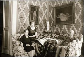 Régi lakásbelsők, 7 db fotónegatív, 6×9 cm