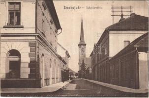 1917 Érsekújvár, Nové Zámky; Iskola utca, templom. Vasúti levelezőlapárusítás 193. / street, church