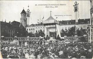 1909 Köln, Cologne; XX. Internationale Eucharistische Kongress, Segenspendung am Neumarkt / 20th International Eucharistic Congress (EK)