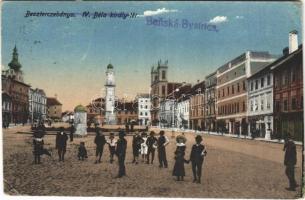 1920 Besztercebánya, Banská Bystrica; IV. Béla király tér, üzletek. Kalmár Mór kiadása / square, shops (vágott / cut)