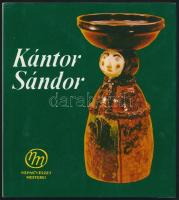 Domanovszky György: kántor Sándor. A népművészet mesterei 1. Bp., 1977, Népi iparművészeti Tanács . Fekete-fehér és színes képekkel illusztrált.Kiadói egészvászon-kötés, kiadói papír védőborítóban, jó állapotban.