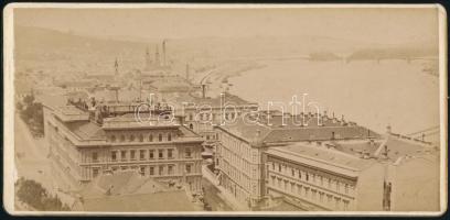 cca 1880 Budapest, Öntőház utca felülnézetből, rajta a zsinagóga részleteivel, keményhátú fotó, 20×9,35 cm
