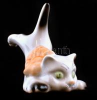 Regent porcelán macska figura, kézzel festett, jelzett, apró kopásokkal, m: 12 cm