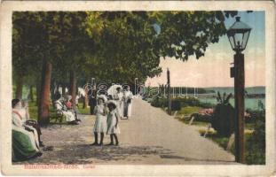 Balatonalmádi-fürdő, corso