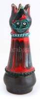 Kerámia figurás váza, kis lepattanással, m: 23 cm