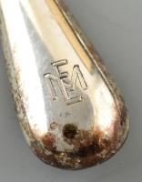 XX. sz eleje: Paar János 12 személyes ezüst (Ag) evőeszköz készlet. 65 darabos. Mesterjegyes, jelzet...